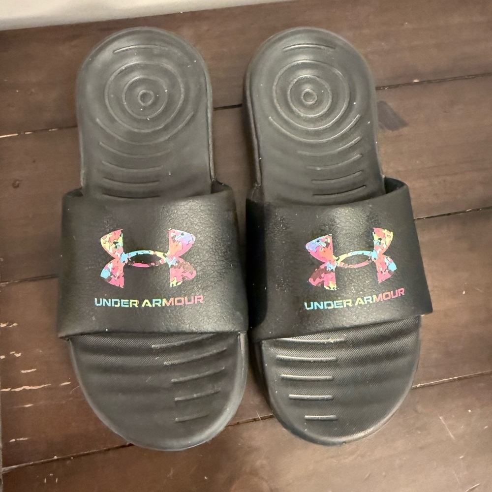 Under Armour Girls Youth Slides Black Multicolor Logo Size 2Y